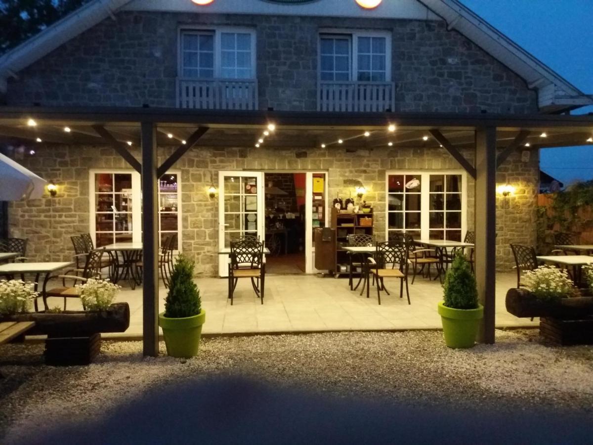 Auberge Grill Le Freyr Dinant Extérieur photo